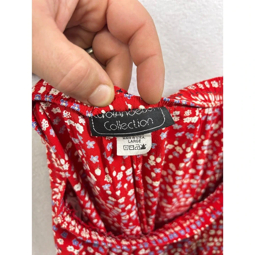 Volange Collection Red‎ Floral Print Cropped Pants Size Large